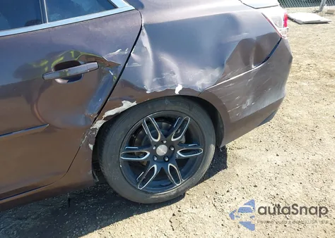 2015 Chevrolet Malibu 2Lt z USA, uszkodzony, nr VIN 1G11D5SL9FF144707